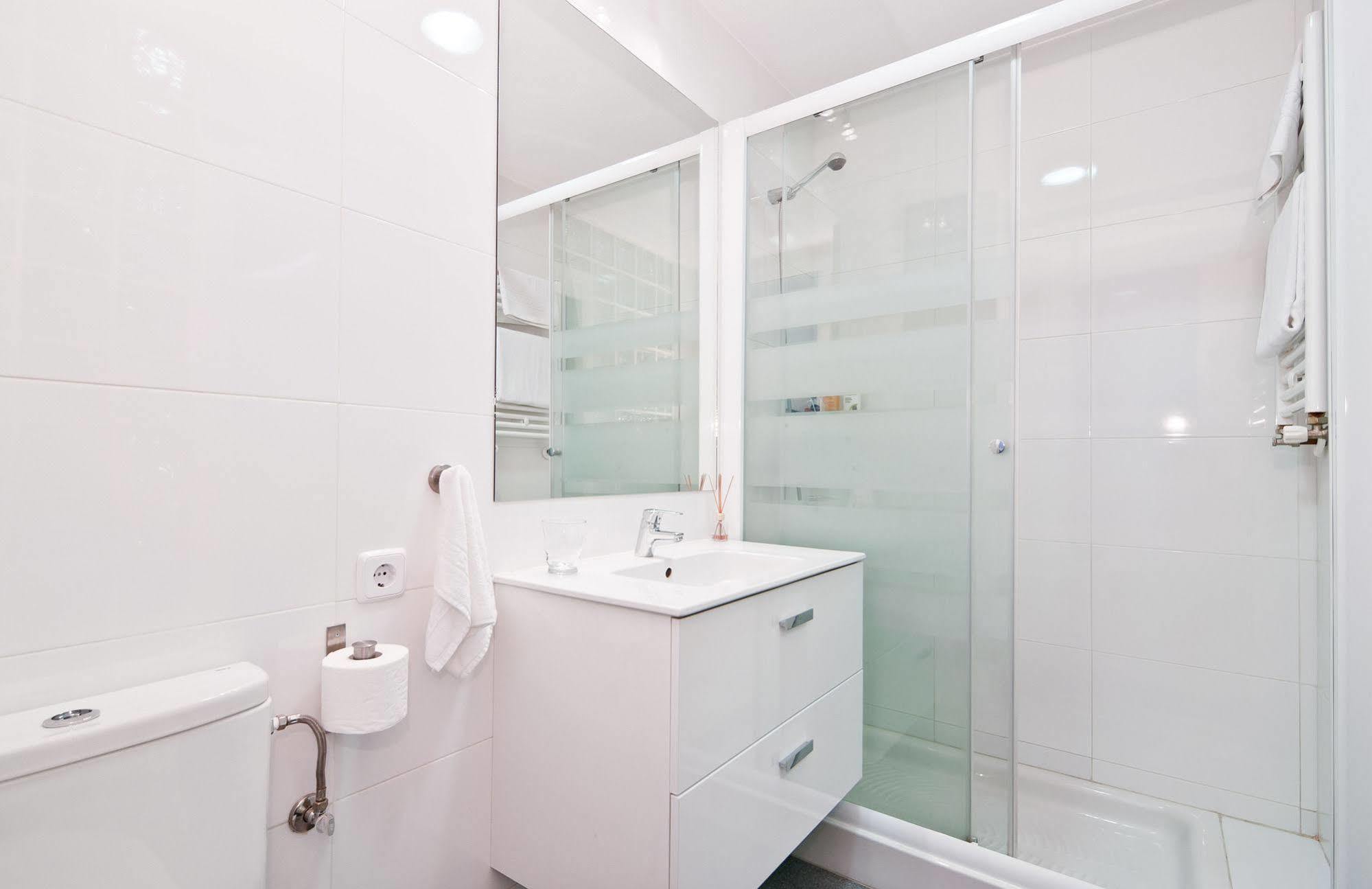 Apartamento Retiro Madrid Dış mekan fotoğraf